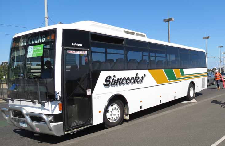 Simcocks Hino RG230K Autobus 4